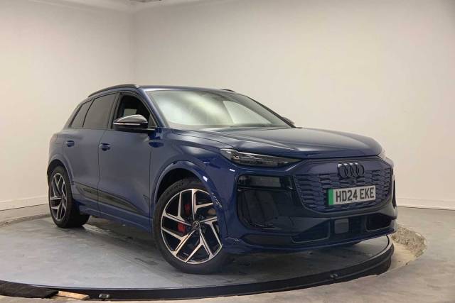 Audi Q6 e-tron Launch Edition e-tron quattro 285,00 kW 4x4 vehicle Electric Ascari Blue Metallic