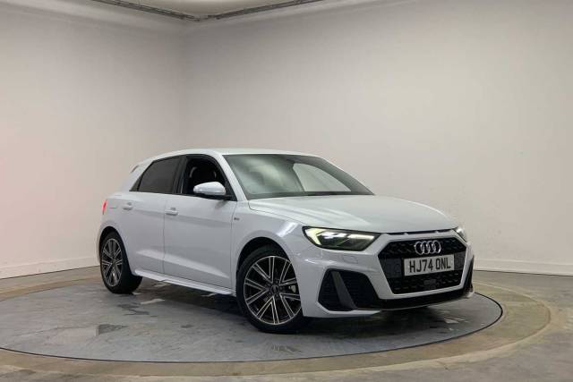 Audi A1 Sportback 1.5 S line 35 TFSI  150 PS S tronic Hatchback Petrol Glacier White Metallic