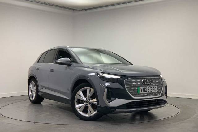 Audi Q4 e-tron Q4  S line 35 e-tron  125,00 kW 4x4 vehicle Electric Pebble grey, solid